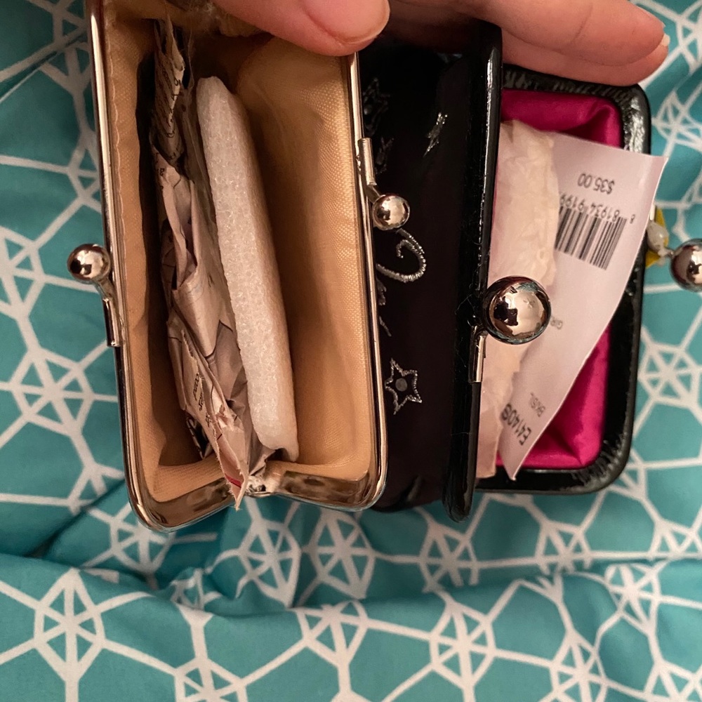 Coin purse - Picture 2 of 2